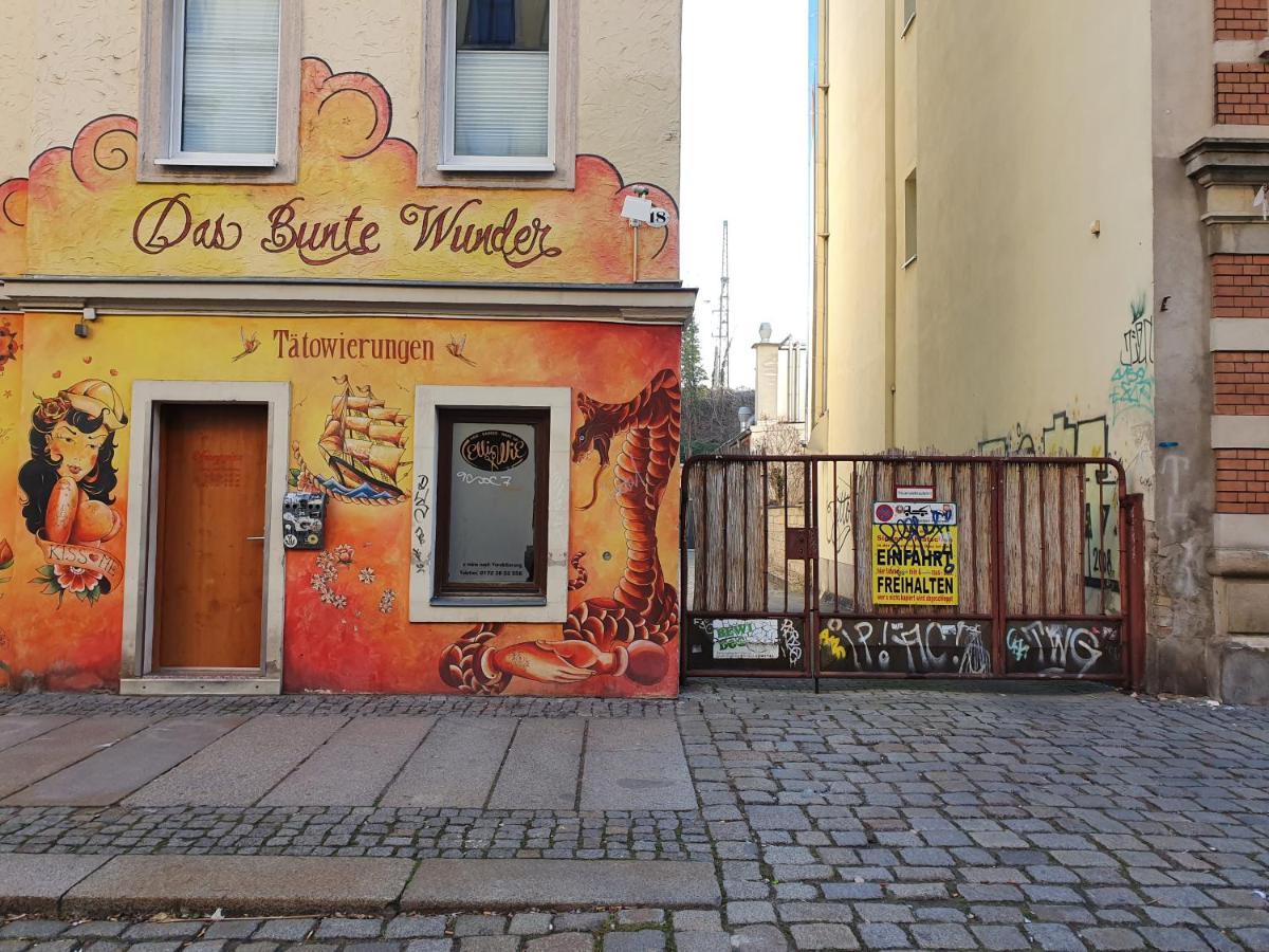 Ferienwohnung Oder Studio Dresden-Neustadt Inkl Parkplatz Mit Balkon Oder Terrasse Exterior foto