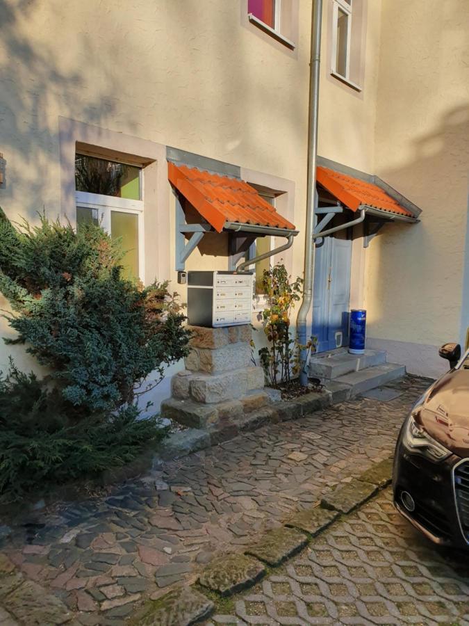 Ferienwohnung Oder Studio Dresden-Neustadt Inkl Parkplatz Mit Balkon Oder Terrasse Exterior foto