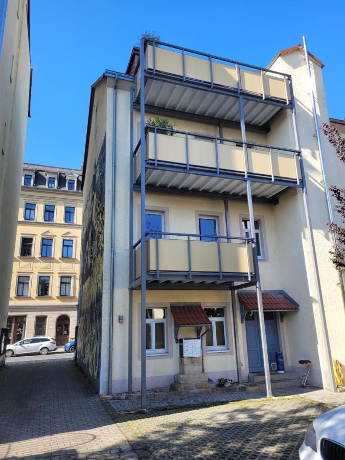 Ferienwohnung Oder Studio Dresden-Neustadt Inkl Parkplatz Mit Balkon Oder Terrasse Exterior foto